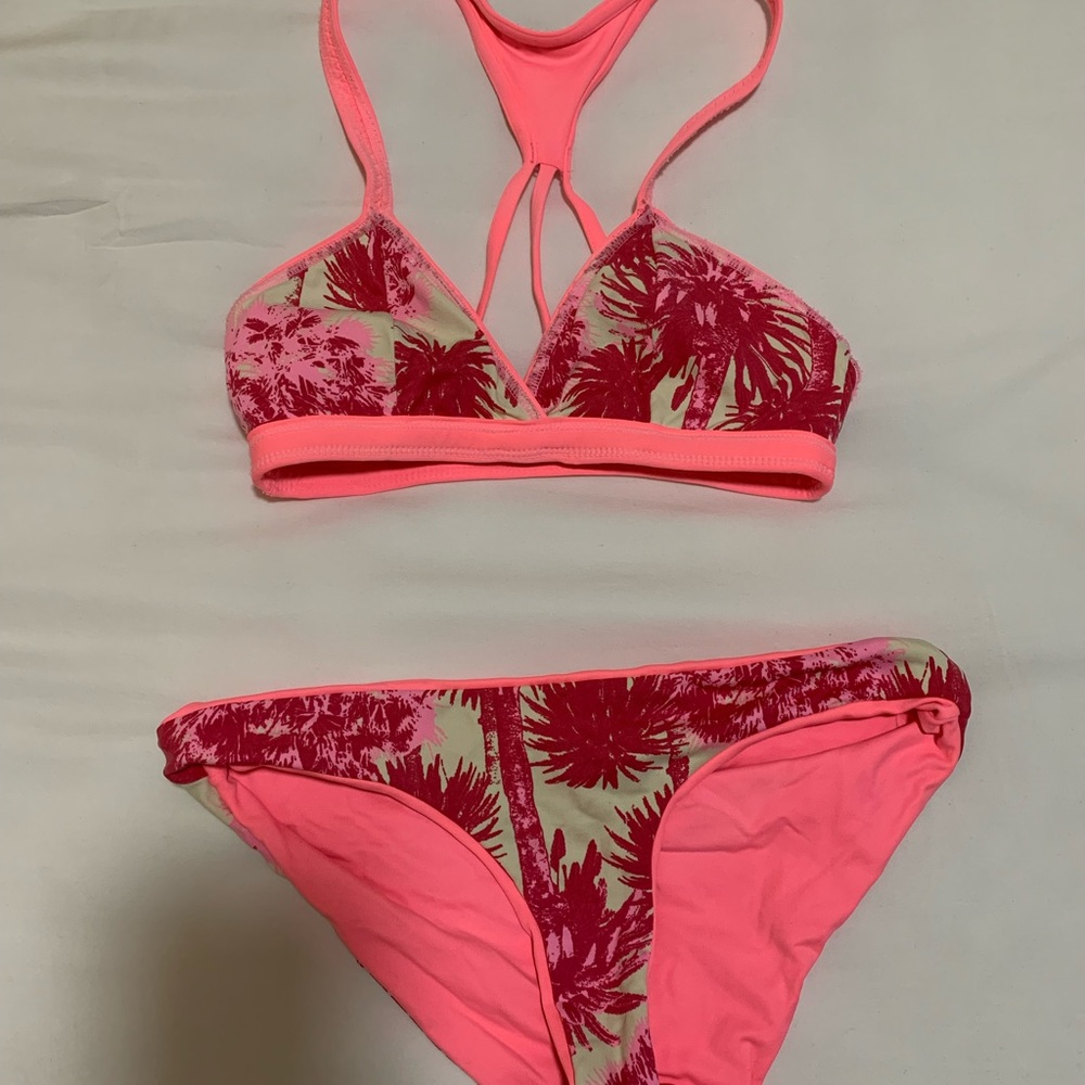 Maaji bikini. Reversible. Small too Small bottom.